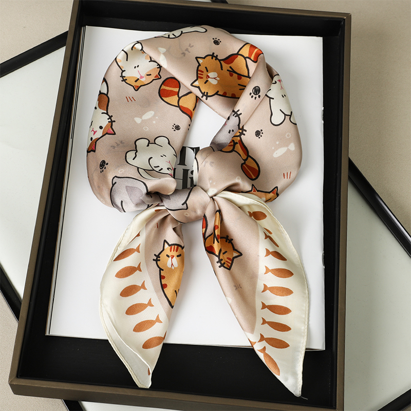 หรูหราผ้าคลุมไหล่ผ้าไหมแมวไขมั - Silk Neck Scarf บทวิจารณ์และราคา