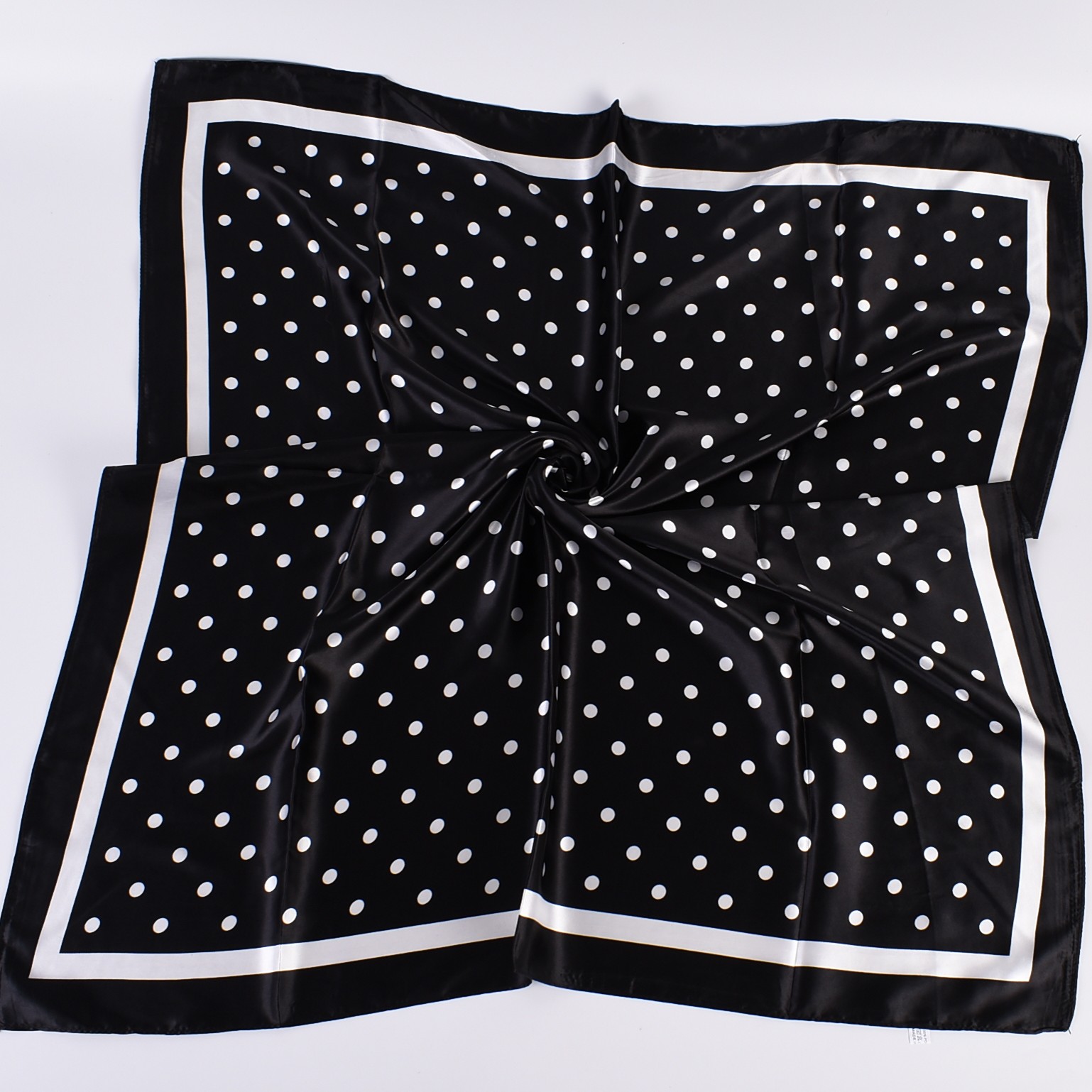 ฤดูร้อนใหม่แฟชั่นอารมณ์ wavele - Scarf Silk Square บทวิจารณ์และราคา